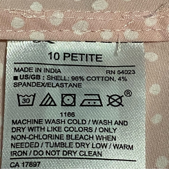 Banana Republic Tailored Fit Pink Sleevless Button Up Shirt Women Size 10P - Picture 6 of 8